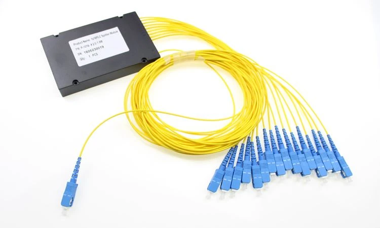 1x16 PLC оптичен сплитер