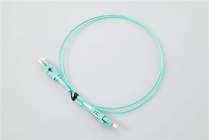 Оптичен кабел Lc Uniboot OM3
