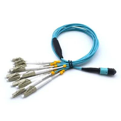 OM4 Multi-Fiber 100Gb многомодов 50/125 оптичен кабел MTP/MPO към LC Breakout 12 Fiber
